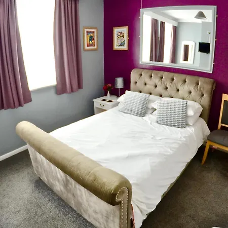 Hotel O'gradys *